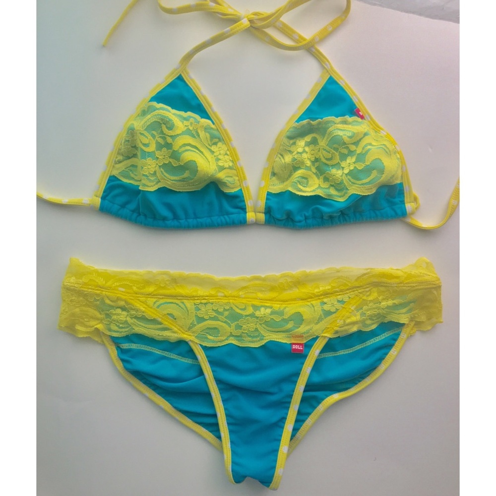 Chynna Dolls Lace Scrunch Butt Bikini - Size L